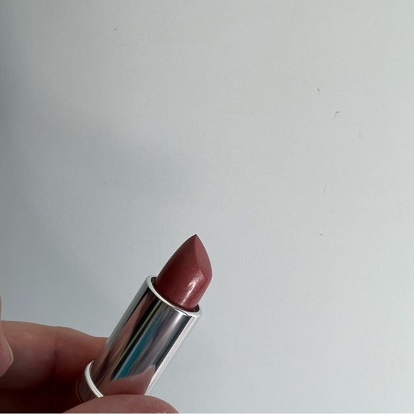 Clinique Bare Pop Lip Color Lipstick - Picture 3 of 3